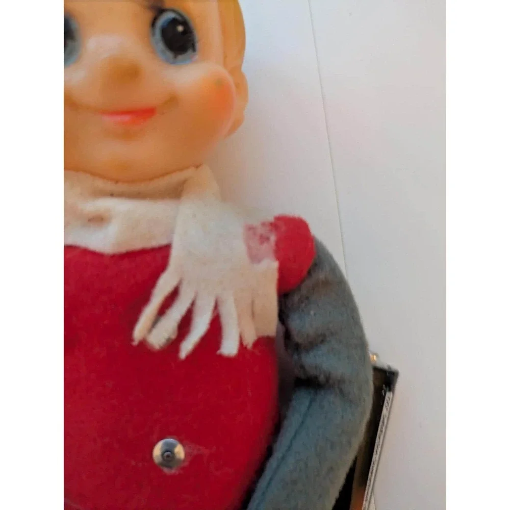 Vintage Elf Felt 9